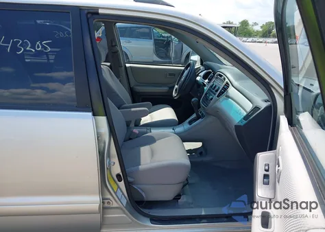 2005 Toyota Highlander V6 from USA, damaged, VIN JTEEP21A850120944